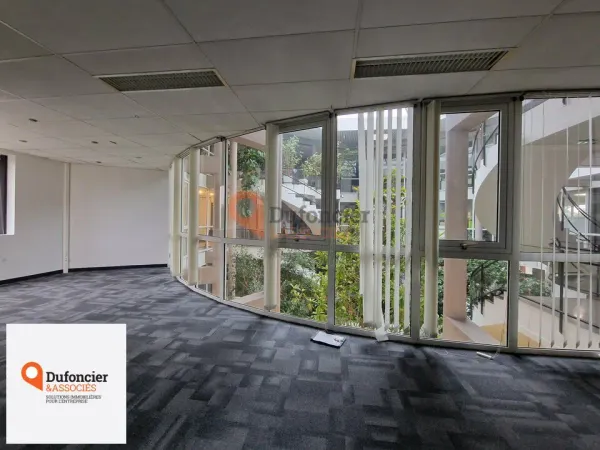 BUREAUX A LOUER