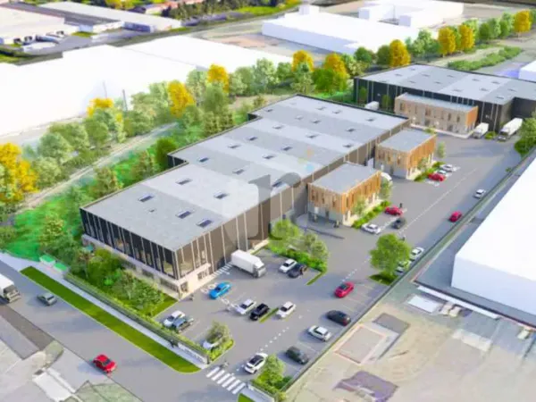 3 300 m² de Locaux d'activités à vendre ou à louer