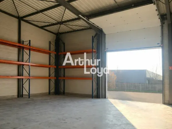 LOCAL D'ACTIVITE A VENDRE