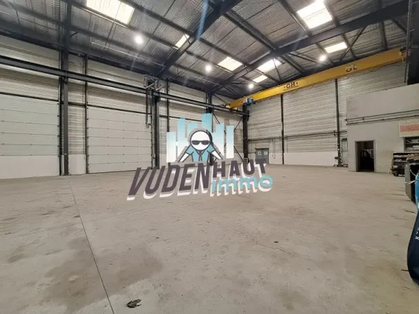 Local d'activité 540 m²