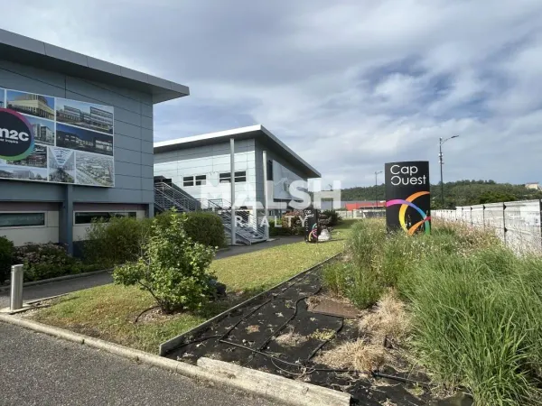 Bureaux à louer - VOURLES - 641 m² divisibles dès 14 m²