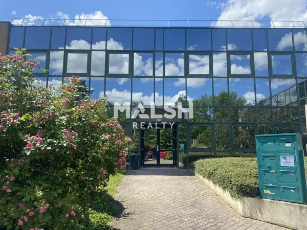 Bureaux à Limonest - A LOUER - 1 006 m² divisibles dès 91 m²