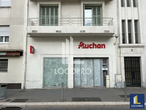 A VENDRE - LOCAL COMMERCIAL - 90 M2 - NICE CENTRE VILLE