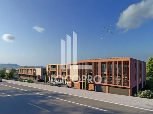 A VENDRE VEFA - BUREAUX - 1365 M2 DIVISIBLES - ROQUEBRUNE SUR ARGENS