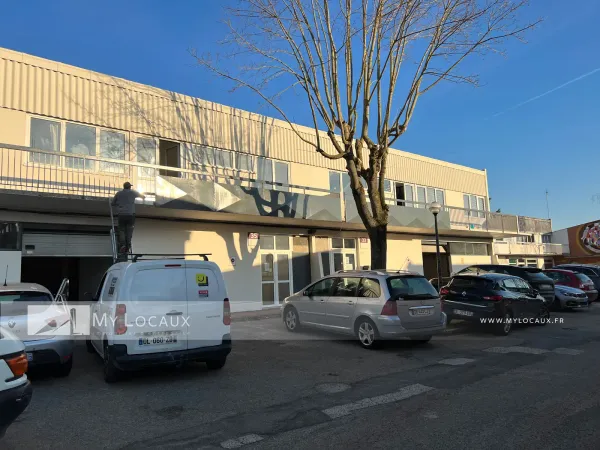 Local d'activité - 1 200m² Cergy Pontoise