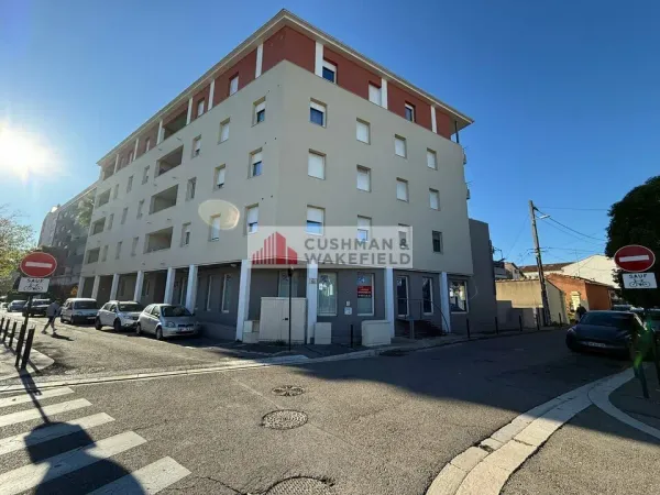 BUREAUX A VENDRE OU A LOUER