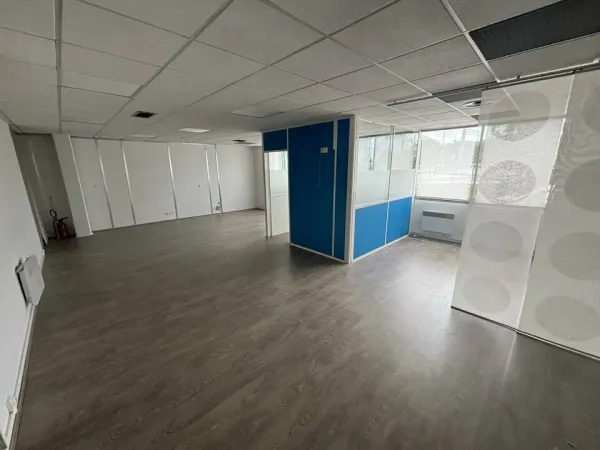 BUREAUX A LOUER