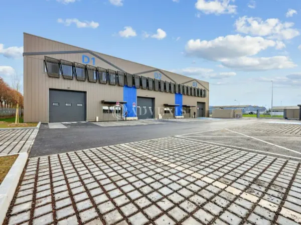 Locaux d'activités neufs A LOUER
