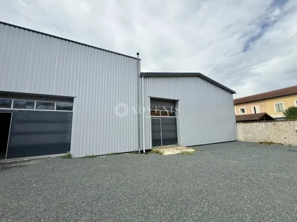 Local d'activités A VENDRE OU A LOUER