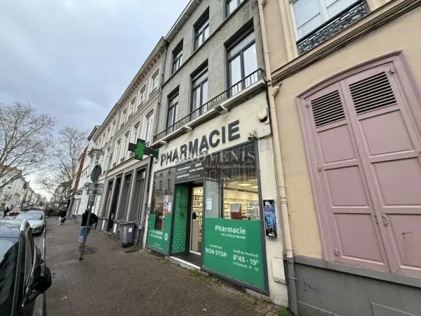 LOCAL COMMERCIAL A VENDRE