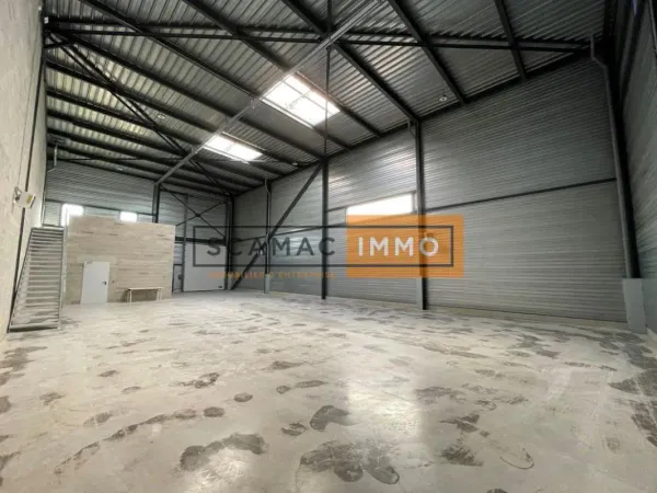 Local d'activités de 346m²