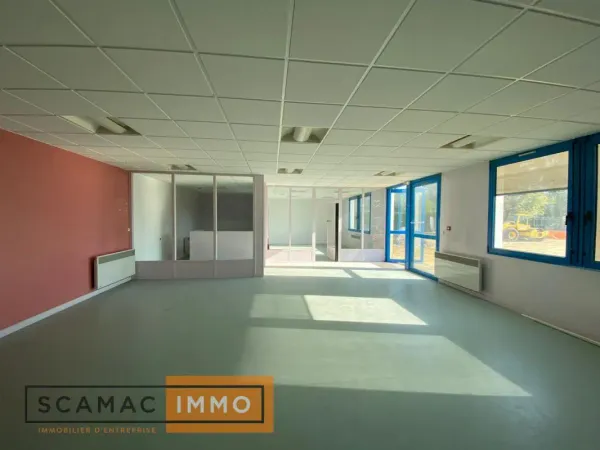 Bureau de 1000m²