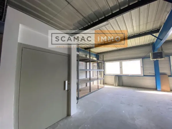 Local d'activités de 399m²