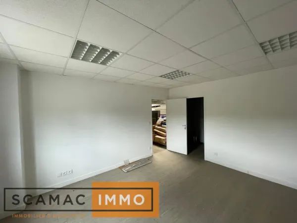 Entrepôt de 375m²