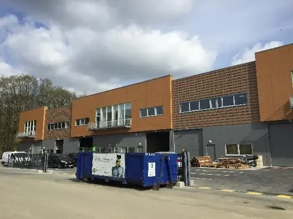 Local d'activités de 682m²