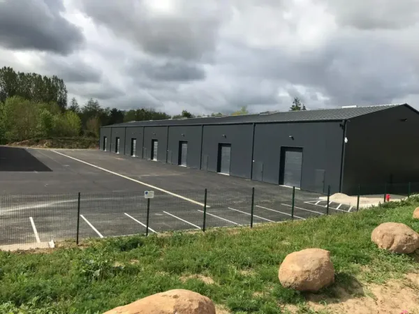 Local d'activités de 186m²