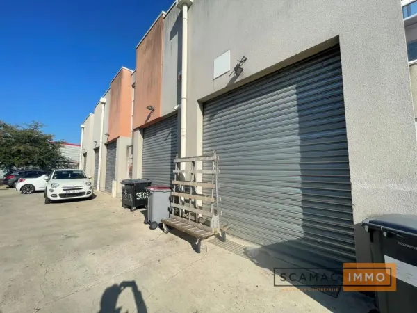 Local d'activités de 160m²