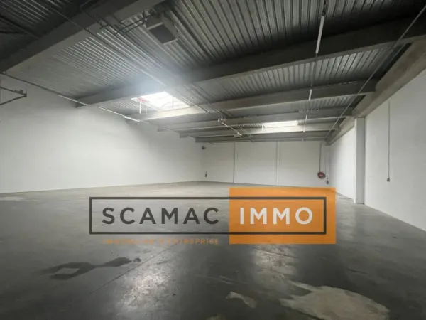 Local d'activités de 575m²