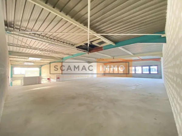 Local d'activités de 505m²