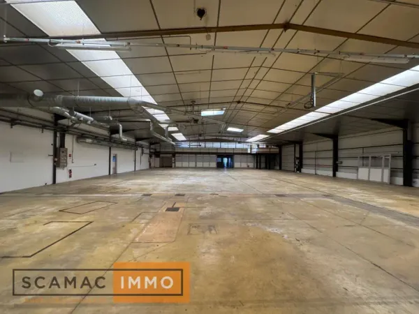 Entrepôt de 3566m²