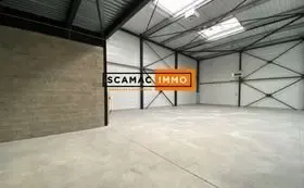 Local d'activités de 305m²