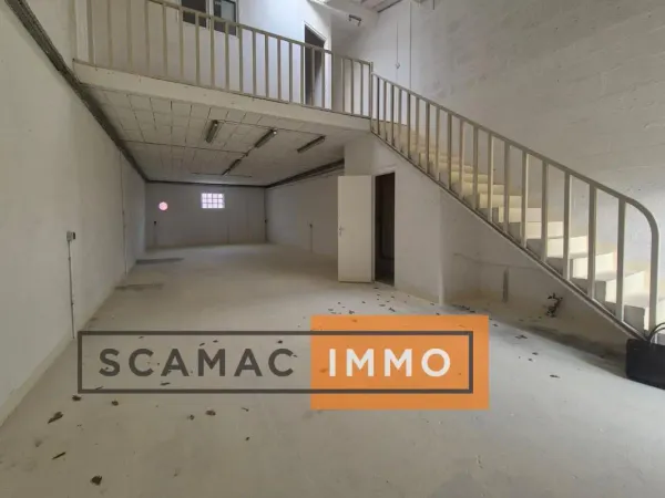 Locaux mixtes de 130m²
