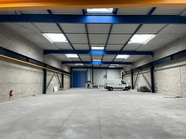 Entrepôt de 4430m²