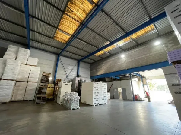Local d'activités de 635m²