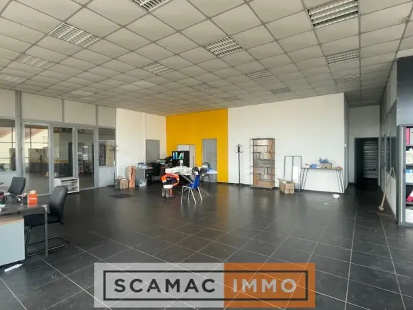 Locaux mixtes de 625m²