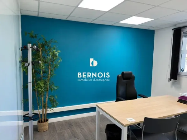 Location Bureau Six Fours Les Plages 83140