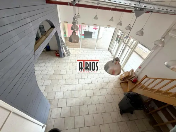 LOCAL COMMERCIAL DE 114m²