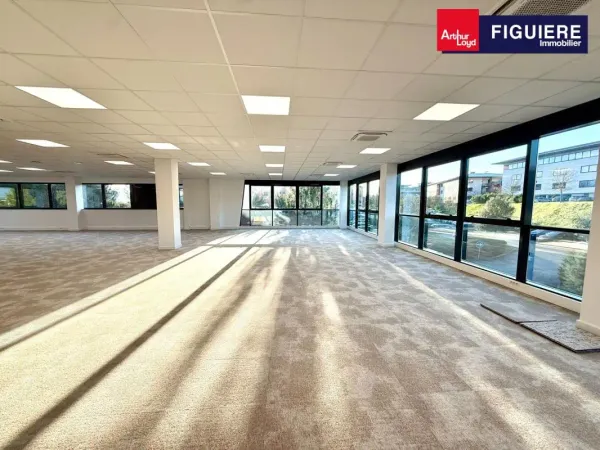 BUREAUX D'EXCEPTION À VENDRE SUR LA DURANNE