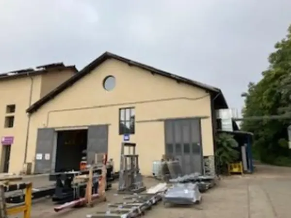 Location Local d'activités Fleurieu Sur Saone 69250 