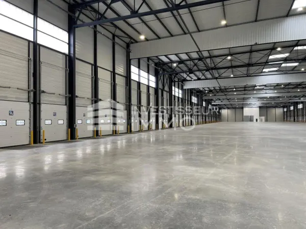 Local d'activités et logistique à louer sur Serris