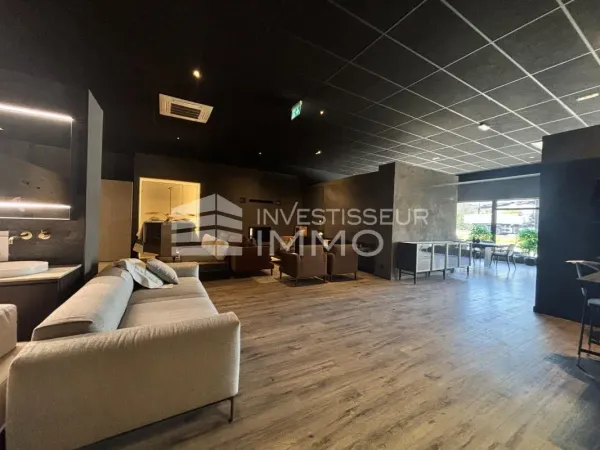 CESSION DE BAIL, COMMERCE DE 570M² EMPLACEMENT PRIME N19 SERVON