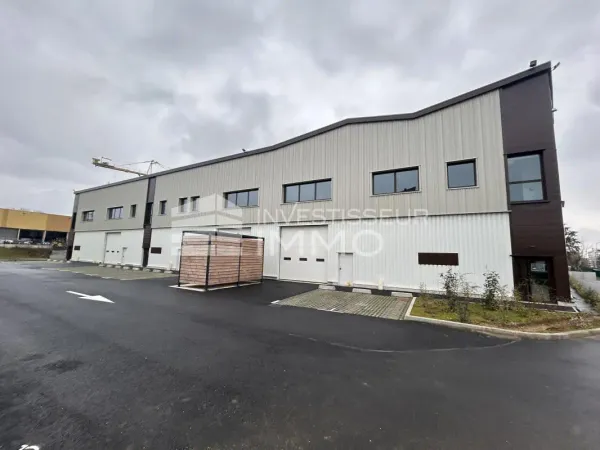 À LOUER - Bâtiment d'Activités Neuf de 2 278 m² à Osny (95520) | Entrepôt, Bureaux, Stockage, Logist