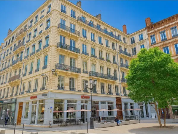 BUREAUX RÉNOVÉS HAUT DE GAMME - 169 m² - 2 Rue de Brest 69002 Lyon