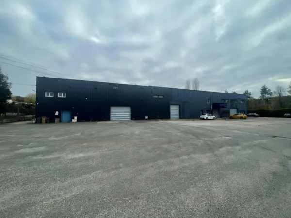 Location Local d'activités Bazainville 78550