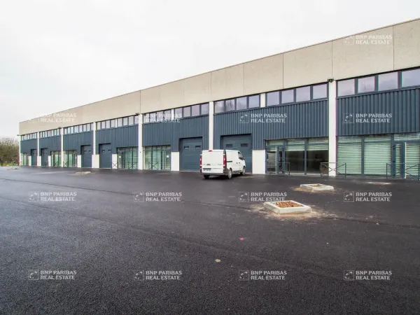 Vente Local d'activités Évry-Courcouronnes 91080