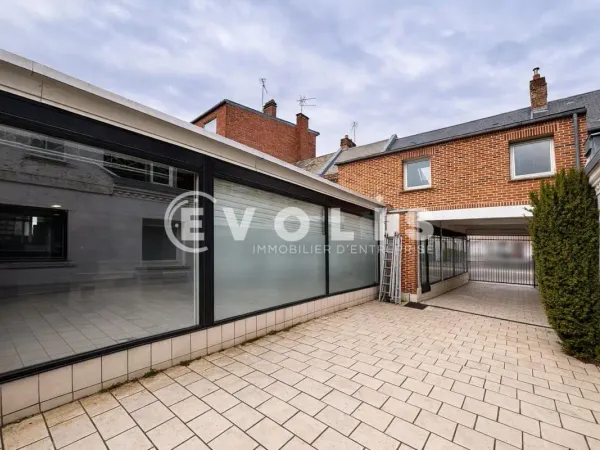 VENTE - LOCAL COMMERCIAL - 500 m² environ