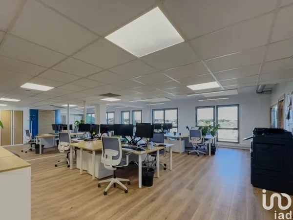 Local commercial 265 m²