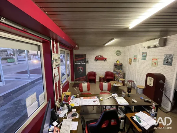 Fonds de commerce 1 pièce 54 m²