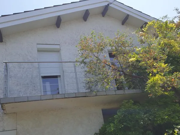 Chambre de 10m2 à louer sur Bassens