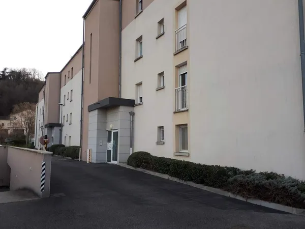 Chambre de 12m2 à louer sur Valence