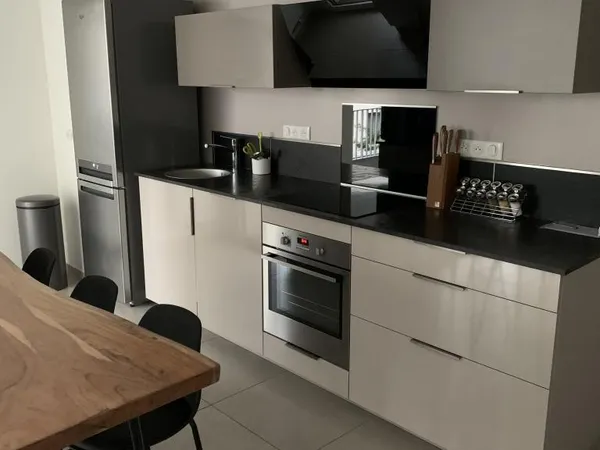 Chambre de 12m2 à louer sur Annecy