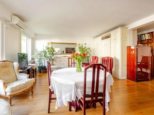 Appartement de 87m2 à louer sur Paris 16