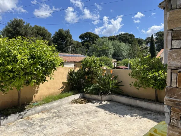 Chambre de 12m2 à louer sur La Ciotat