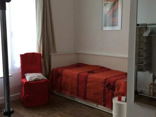 Chambre de 10m2 à louer sur Nanterre