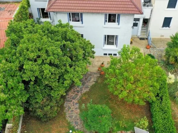 Appartement de 128m2 à louer sur Givors