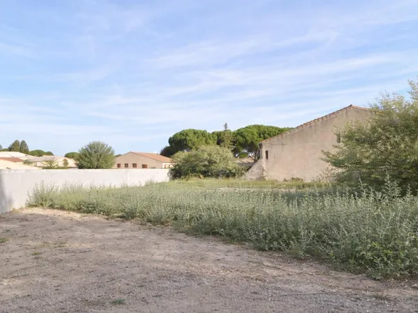 Terrain en individuel 586 m²